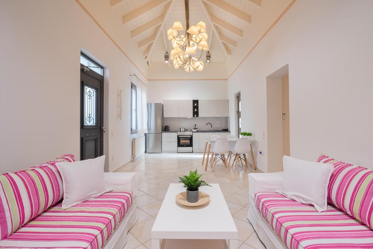 Nea Palatia Topalidi'S Home מראה חיצוני תמונה