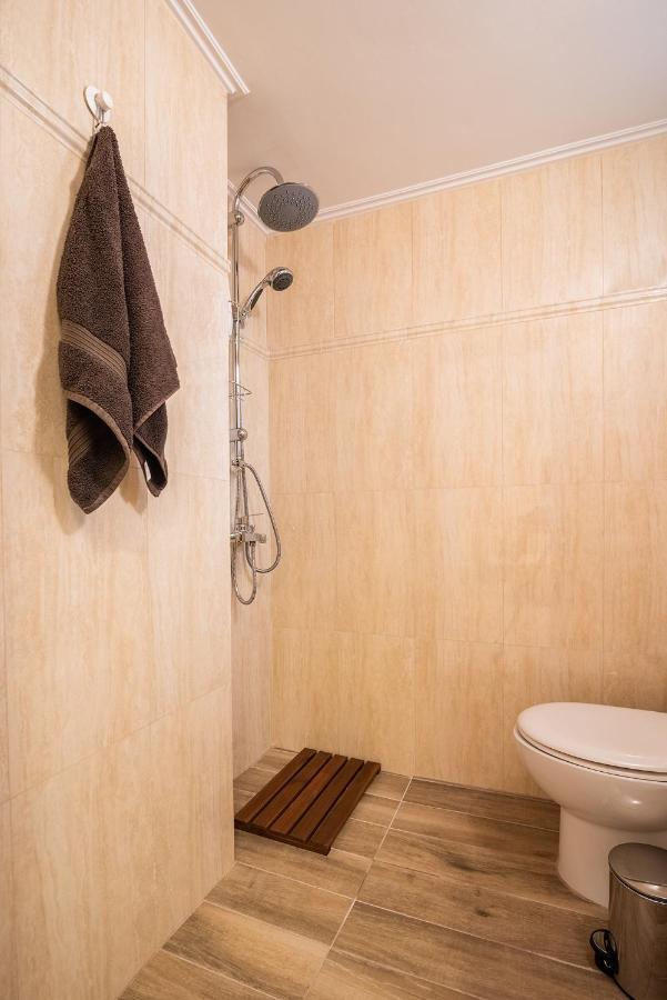 Nea Palatia Topalidi'S Home מראה חיצוני תמונה