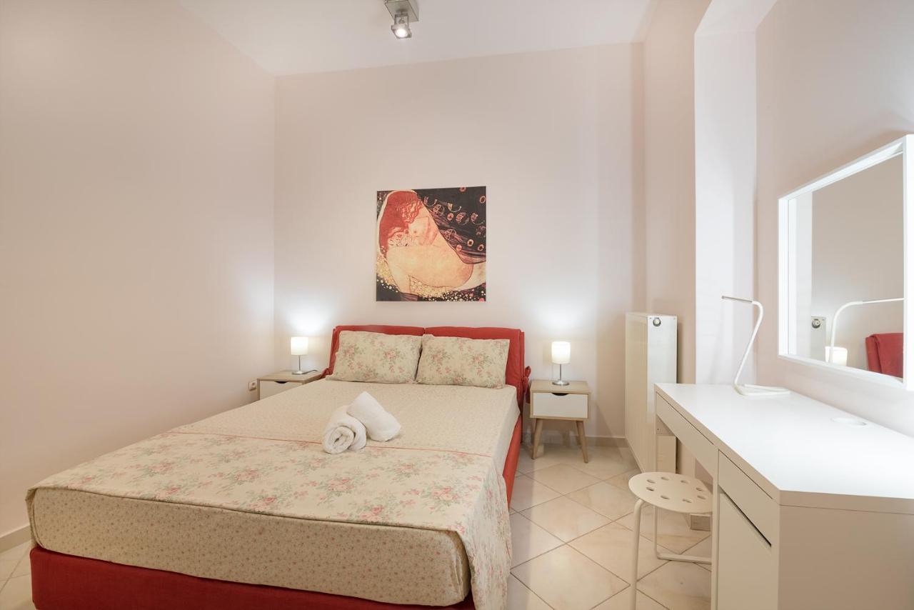 Nea Palatia Topalidi'S Home מראה חיצוני תמונה
