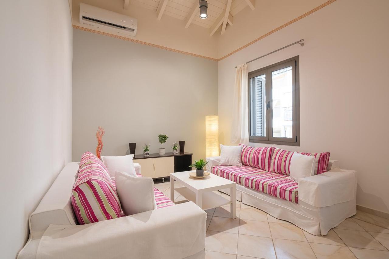 Nea Palatia Topalidi'S Home מראה חיצוני תמונה